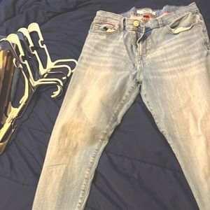 Never worn Tommy jeans 34x30